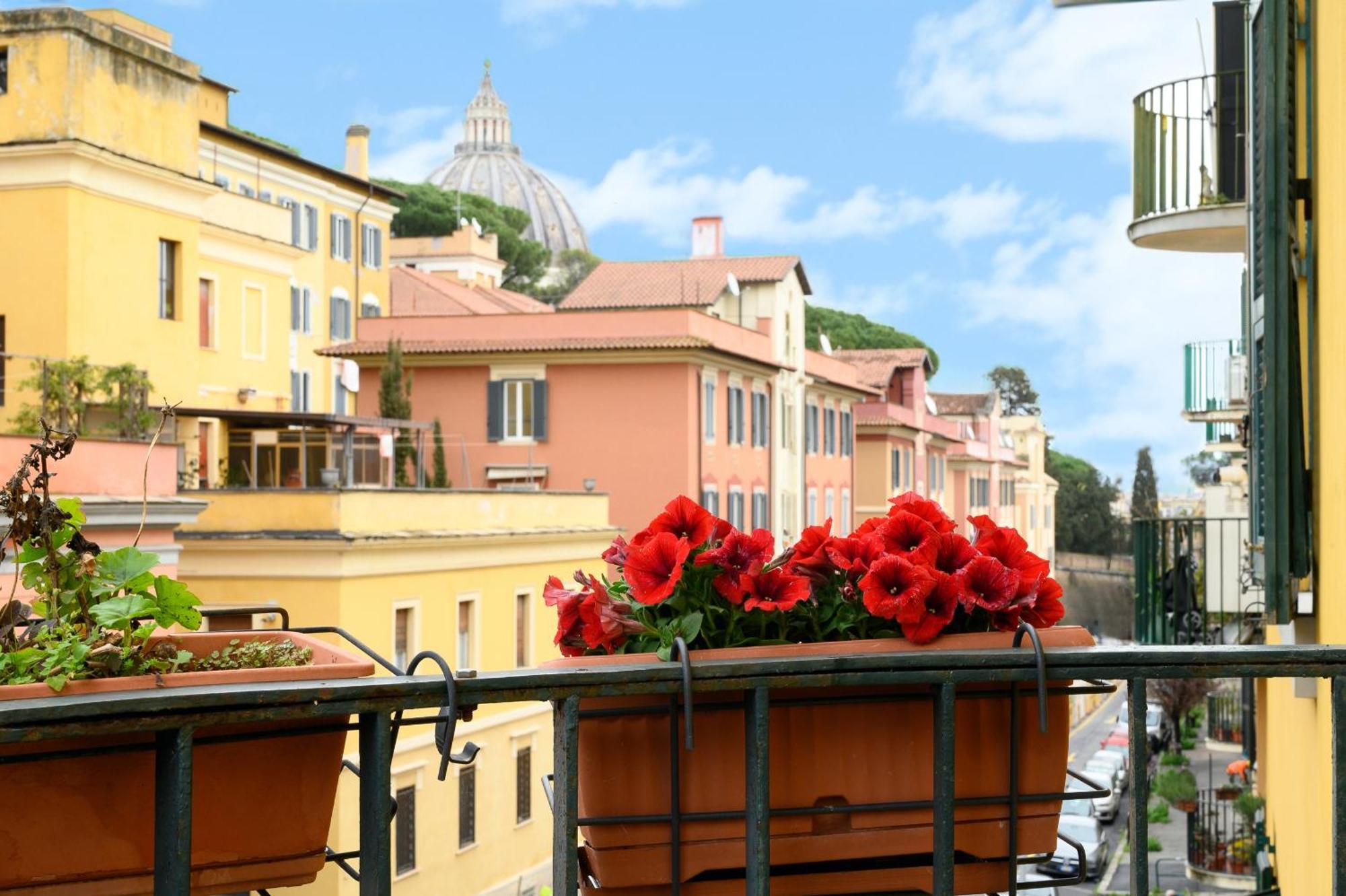 Magnoliahome Alla Cupola Di San Pietro Rome Exterior photo
